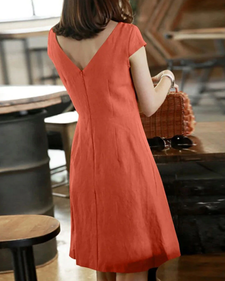 Polished Dress with an Effortless Classic Look