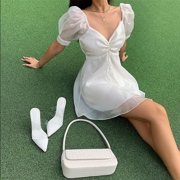 Beautifully Crafted Dress in a Classic Style
