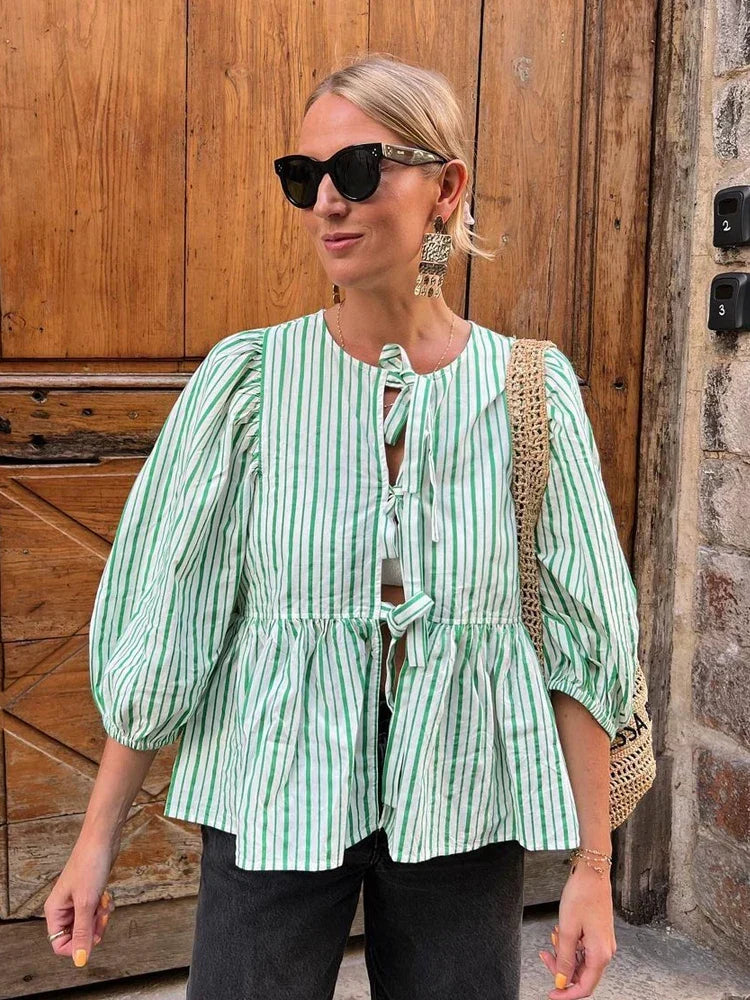 Classic Vintage Blouse with a Flattering Fit