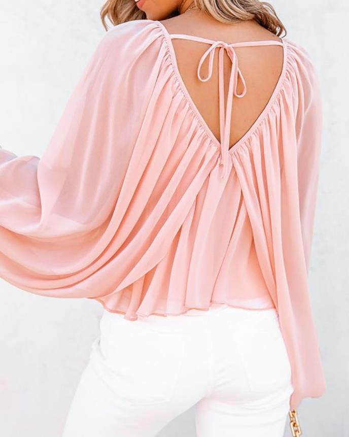 Classic Vintage & Enduringly Stylish Blouse