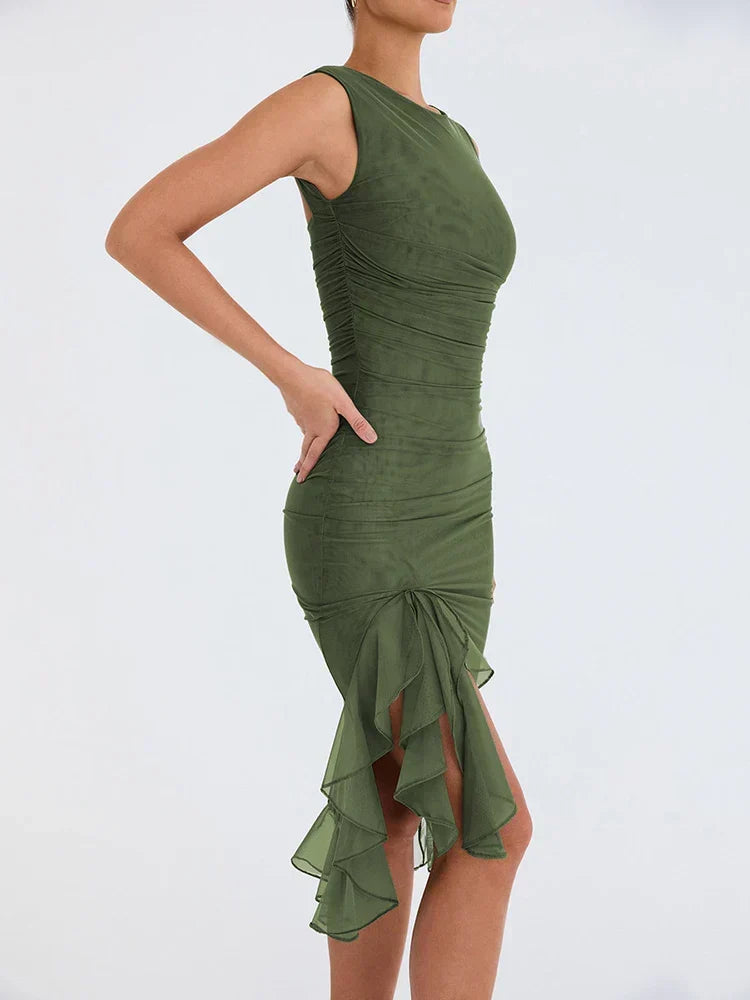 Polished Dress with an Effortless Classic Look