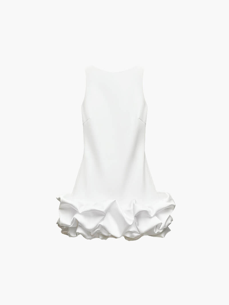 Well Tailored Dress with a Graceful Silhouette