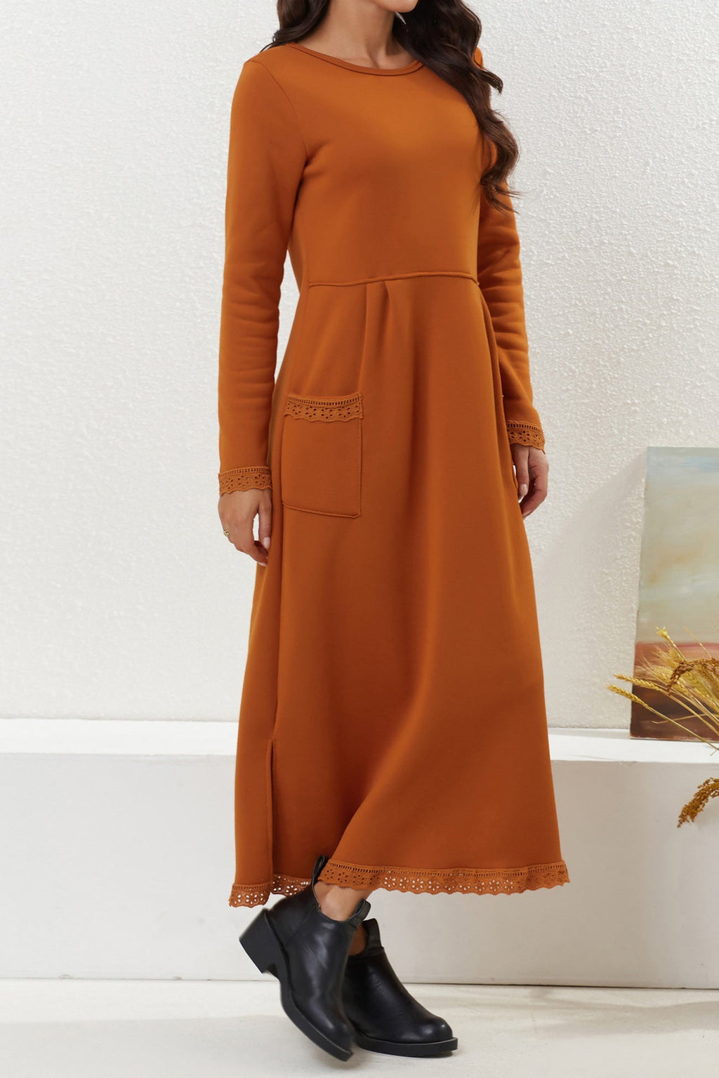 Beautifully Crafted Dress in a Classic Style