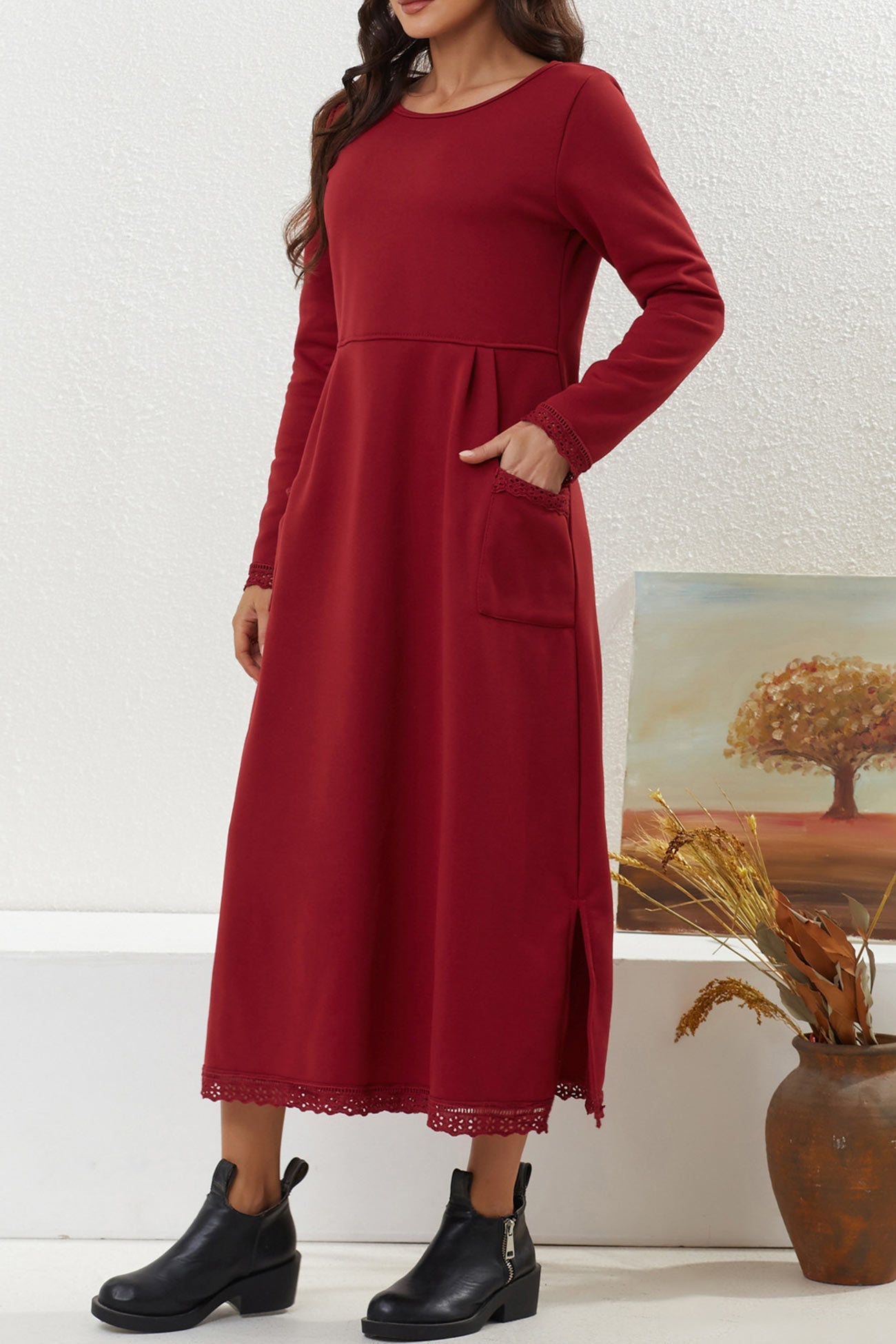 Beautifully Crafted Dress in a Classic Style
