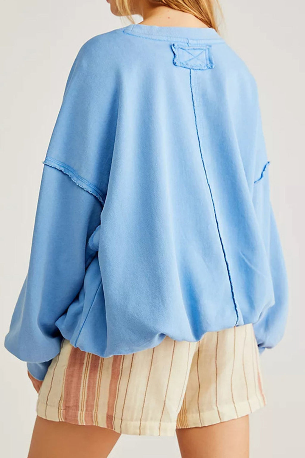 Well Tailored Shirt with a Graceful Silhouette