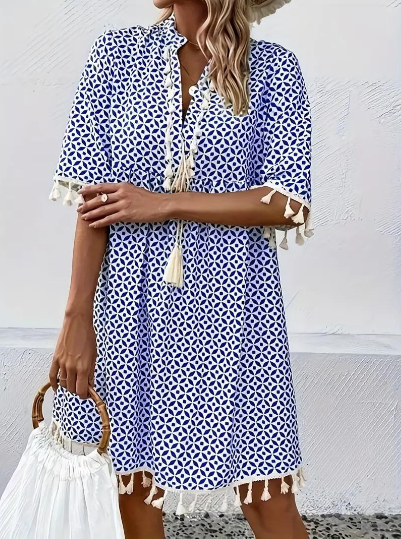 Sophisticated Dress with a Clean Classic Look