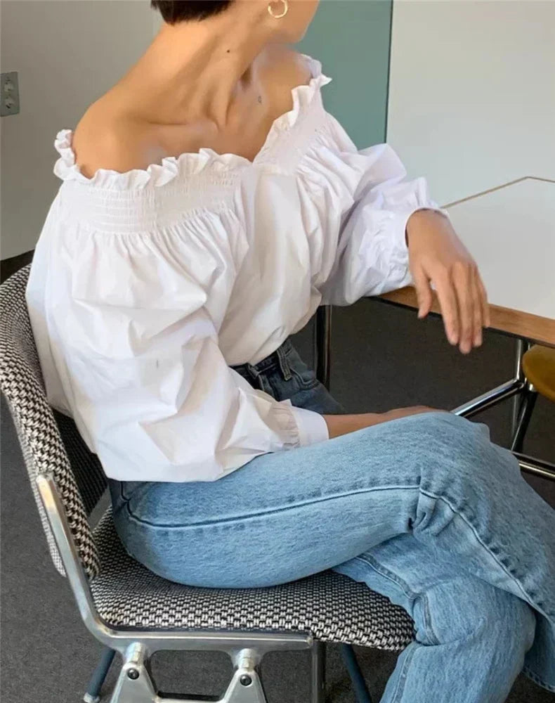 Beautifully Finished Blouse in a Timeless Design