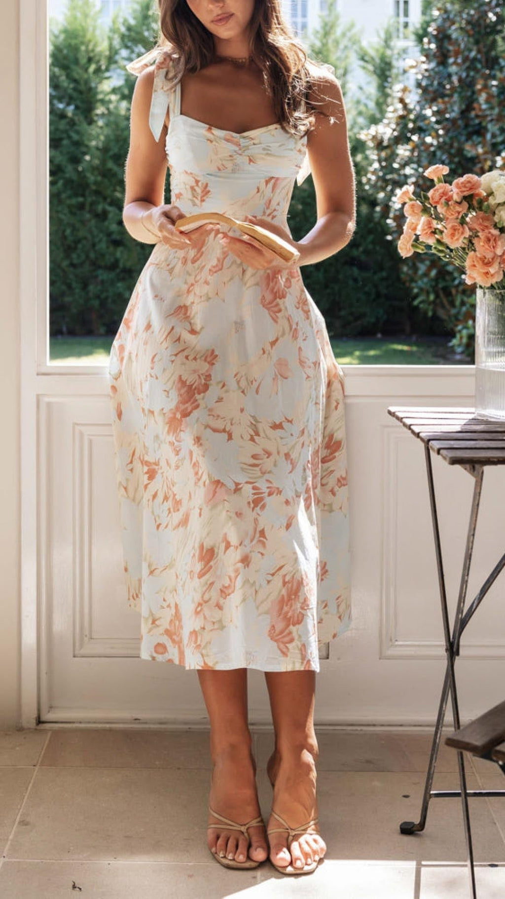 Sophisticated Dress with a Clean Classic Look