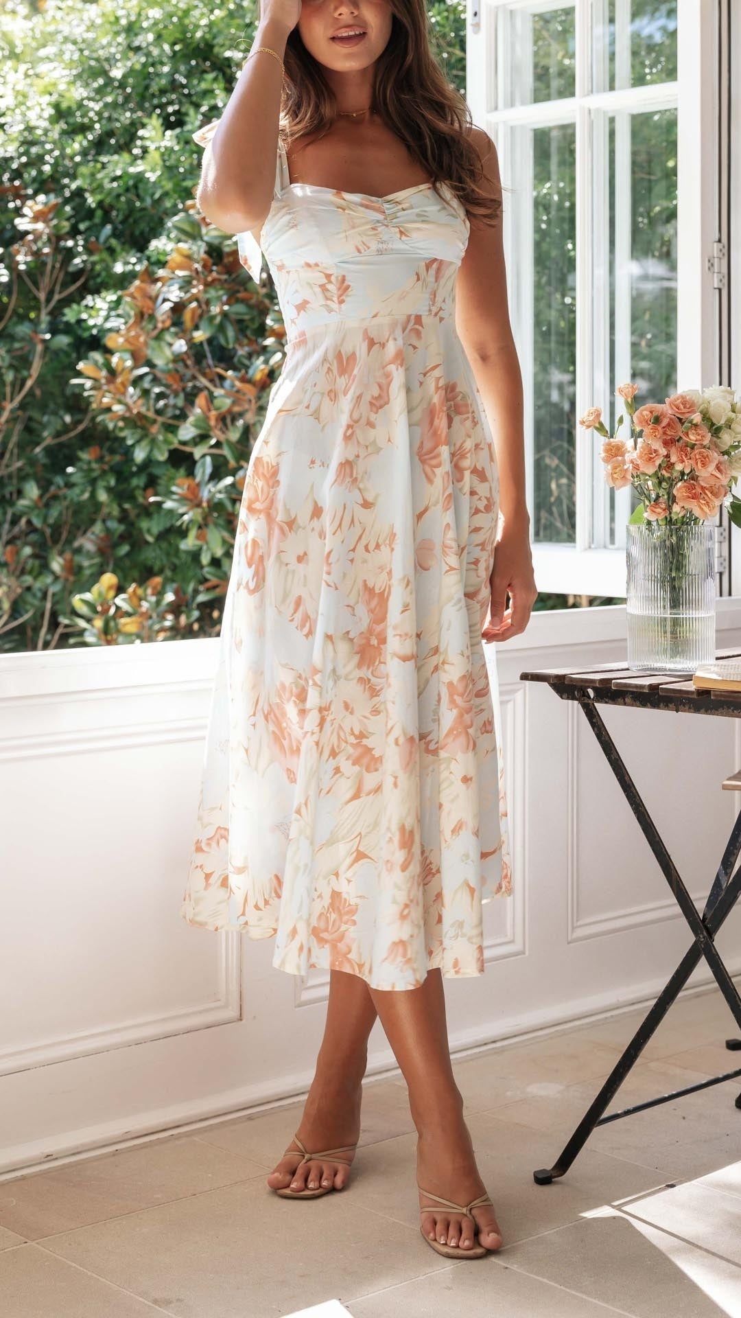 Sophisticated Dress with a Clean Classic Look