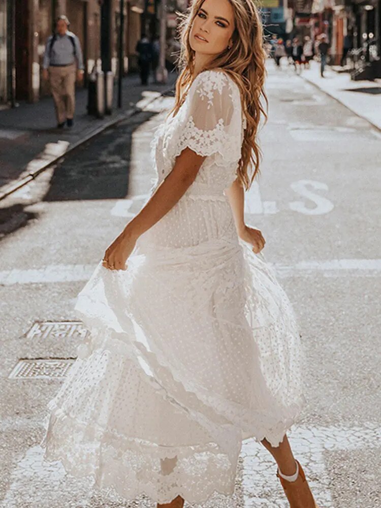 Sophisticated Dress with a Clean Classic Look