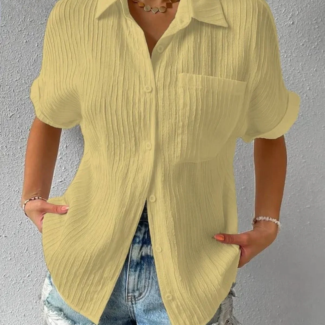 Sophisticated Blouse with a Clean Classic Look