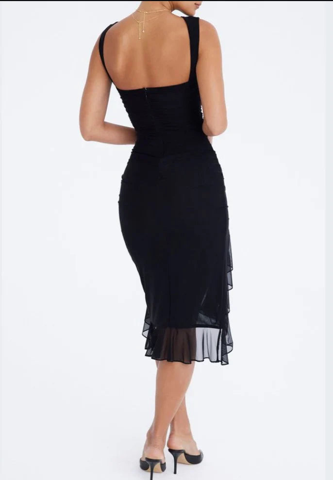 A Vintage Style Dress with Delicate Timeless Details