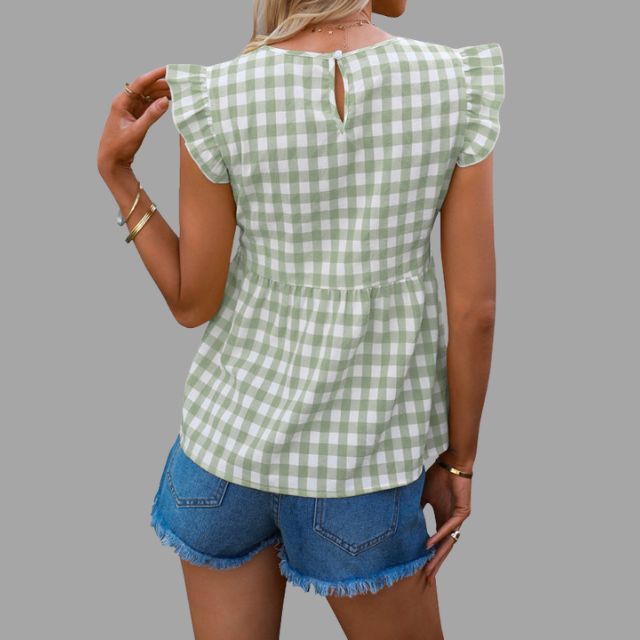 Classic Vintage Blouse with a Flattering Fit