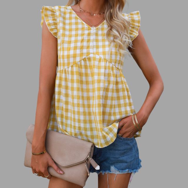 Classic Vintage Blouse with a Flattering Fit