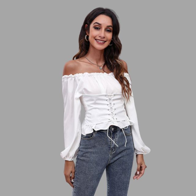 Sophisticated Blouse with a Clean Classic Look