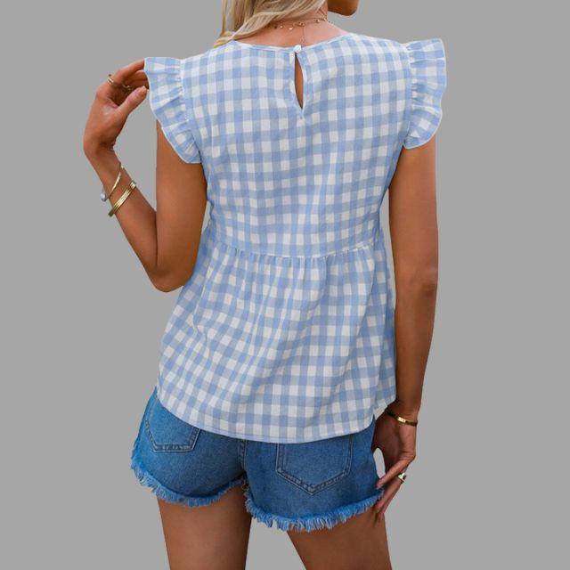 Classic Vintage Blouse with a Flattering Fit
