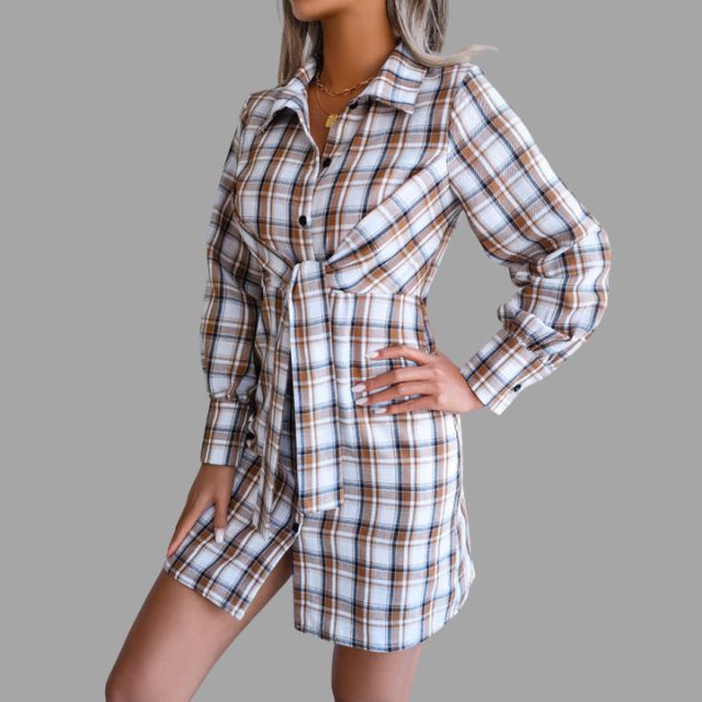 Effortlessly Elegant Dress with a Timeless Design