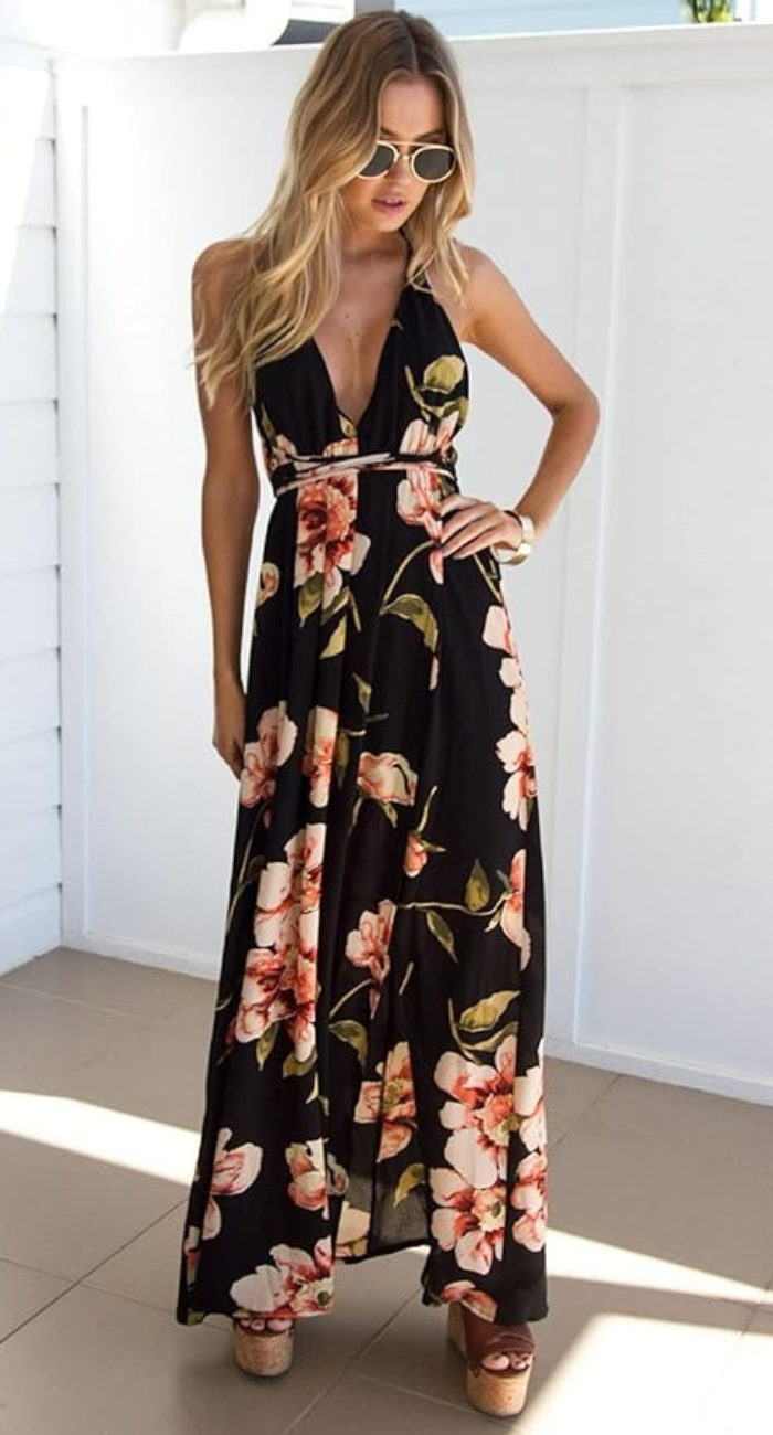 Classic Vintage Dress with a Flattering Fit