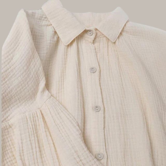 Classic Vintage & Enduringly Stylish Blouse