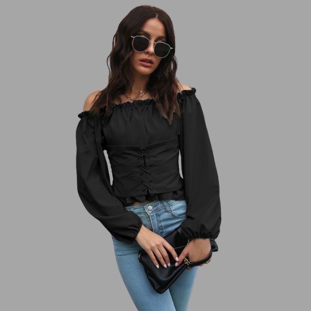 Sophisticated Blouse with a Clean Classic Look