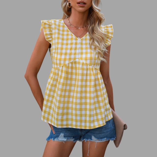 Classic Vintage Blouse with a Flattering Fit