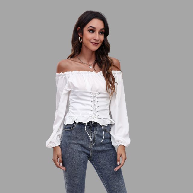 Sophisticated Blouse with a Clean Classic Look
