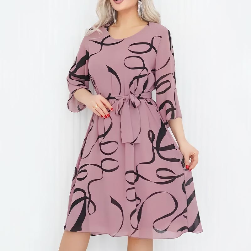 Gracefully Styled Dress for Any Occasion
