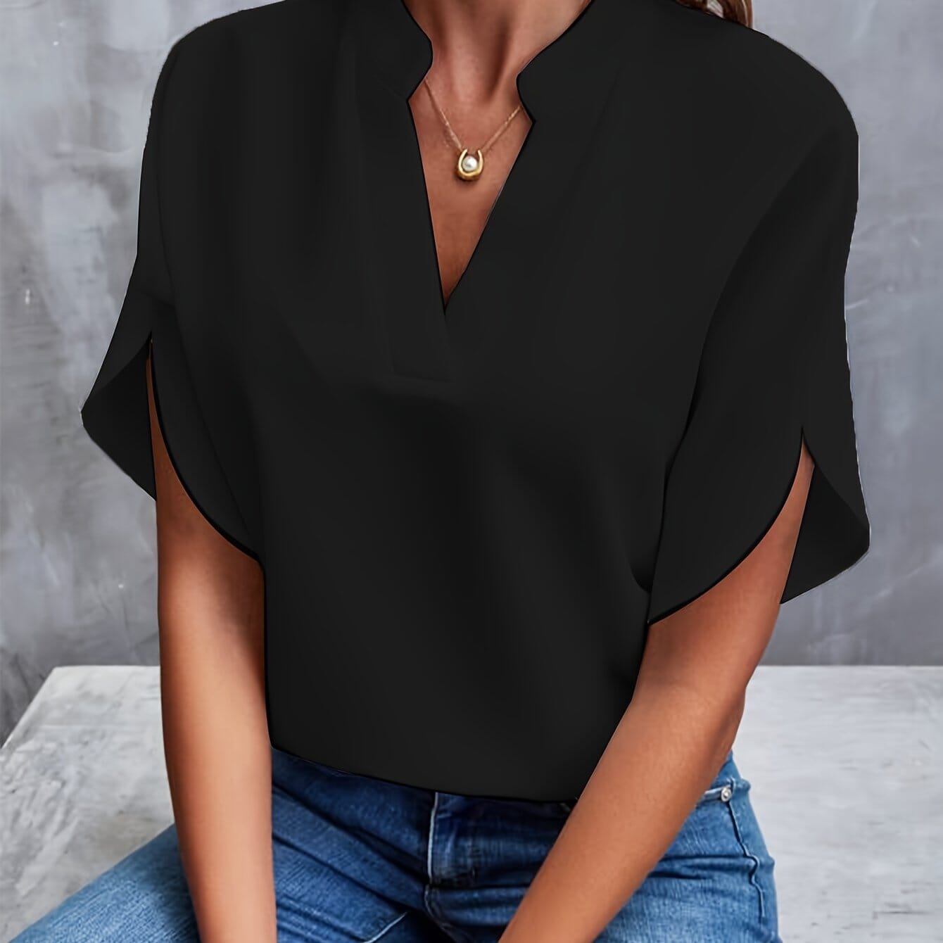 Classic Vintage & Enduringly Stylish Blouse