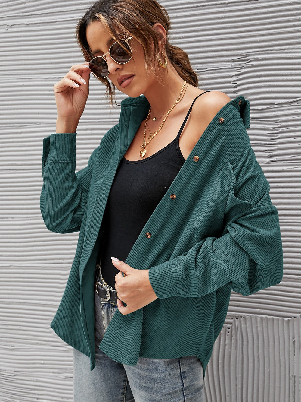 Sophisticated Blouse with a Clean Classic Look