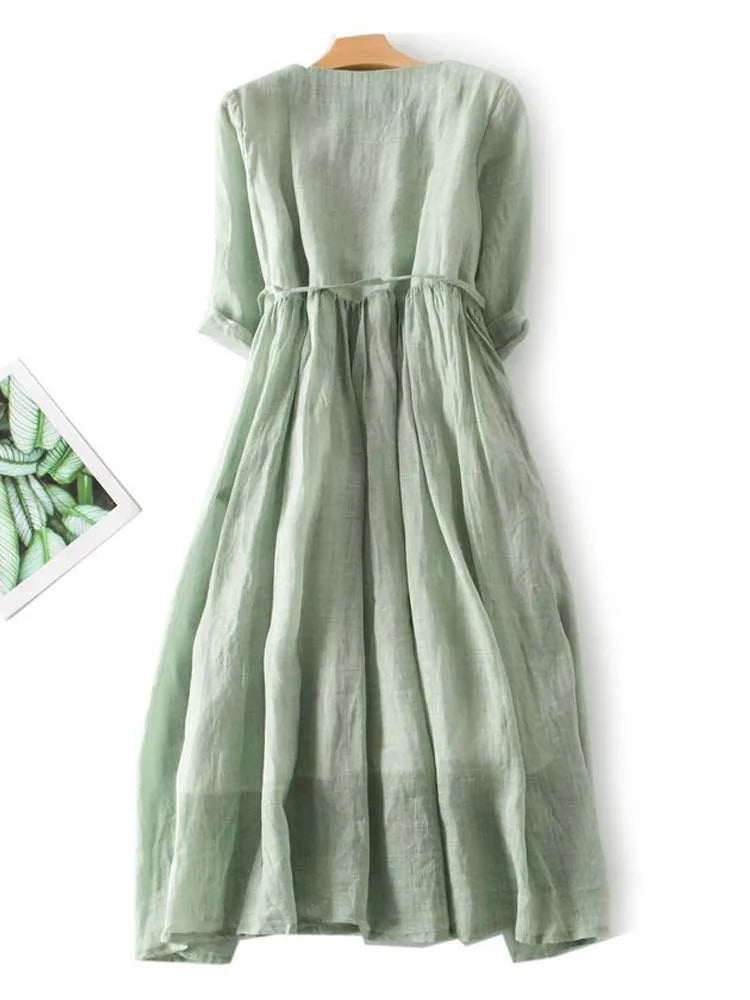 Polished Dress with an Effortless Classic Look