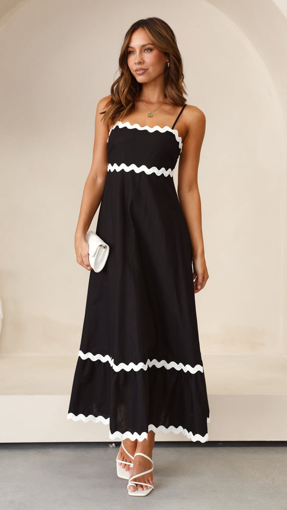 Effortlessly Elegant Dress with a Timeless Design