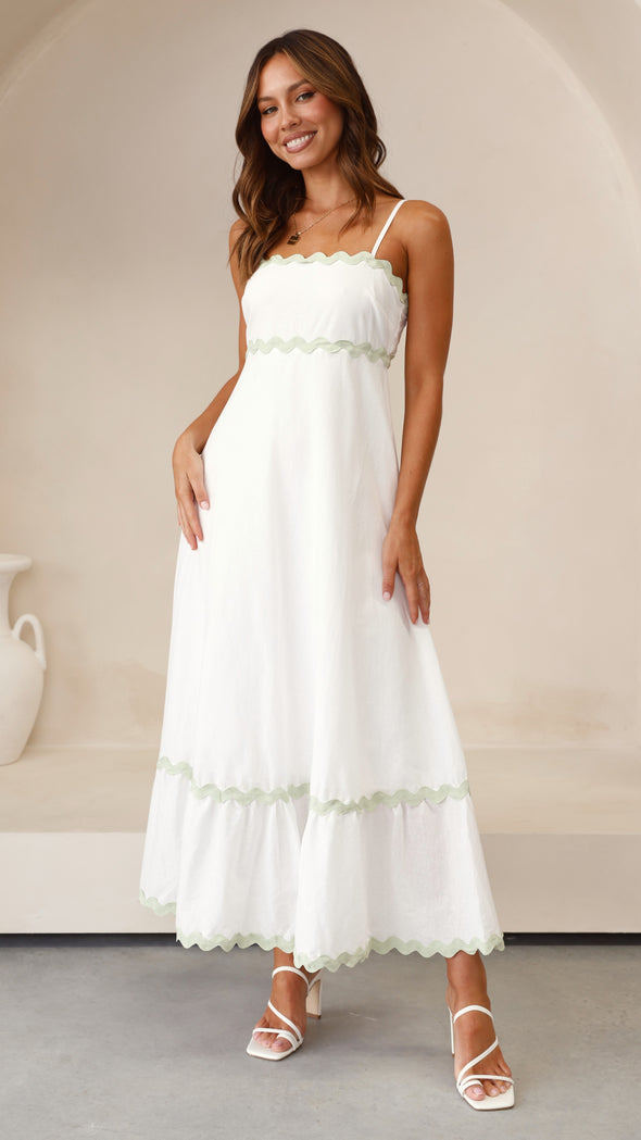 Effortlessly Elegant Dress with a Timeless Design