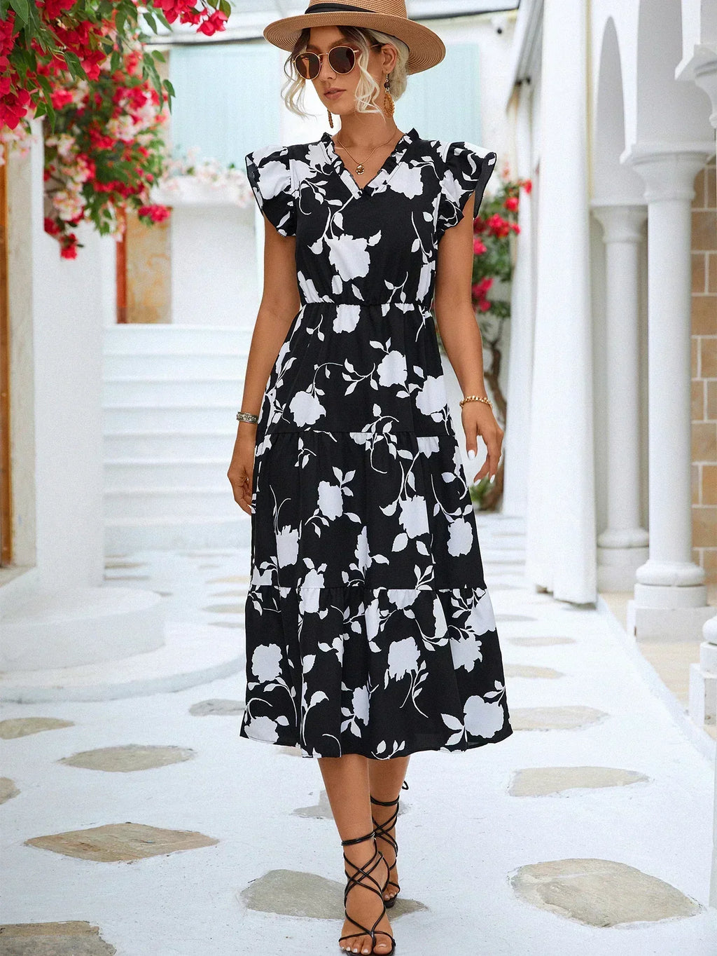 Sophisticated Dress with a Clean Classic Look