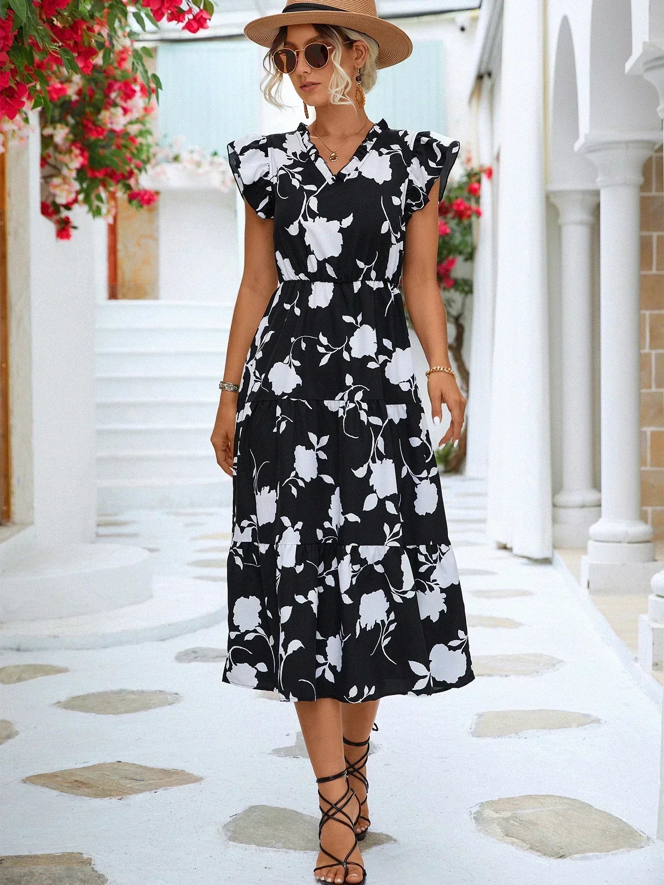 Sophisticated Dress with a Clean Classic Look
