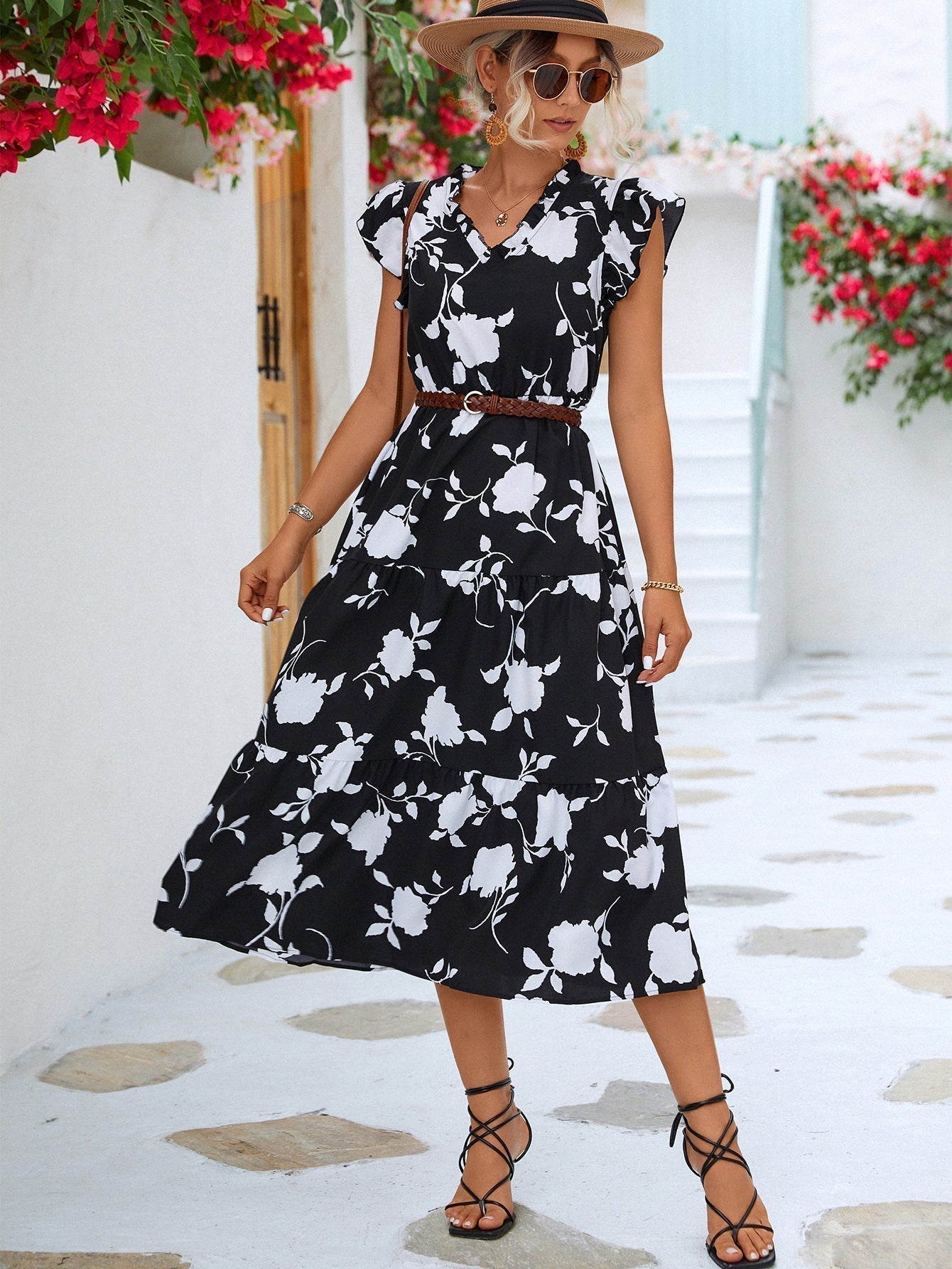 Sophisticated Dress with a Clean Classic Look