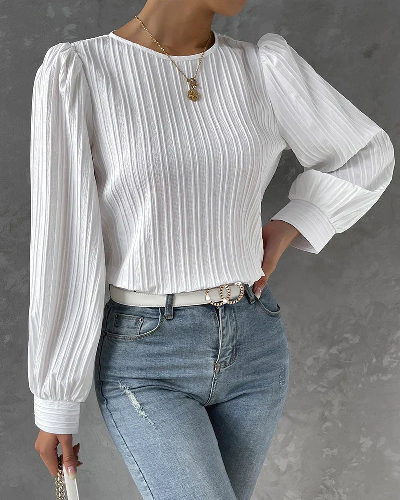 Sophisticated Blouse with a Clean Classic Look