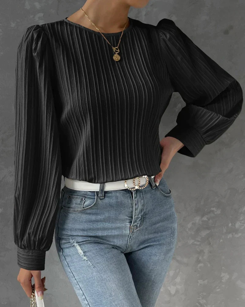 Sophisticated Blouse with a Clean Classic Look