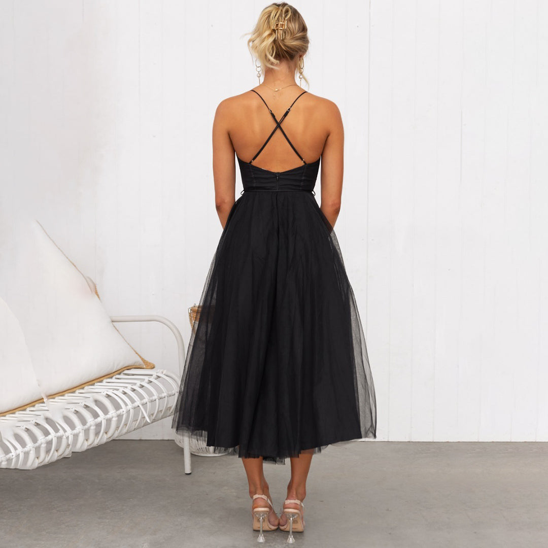 Gracefully Styled Dress for Any Occasion