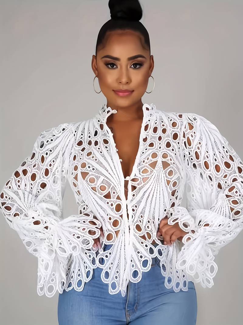 Polished Blouse with an Effortless Classic Look