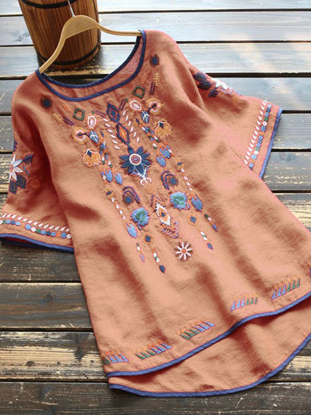 Classic Vintage Blouse with a Flattering Fit