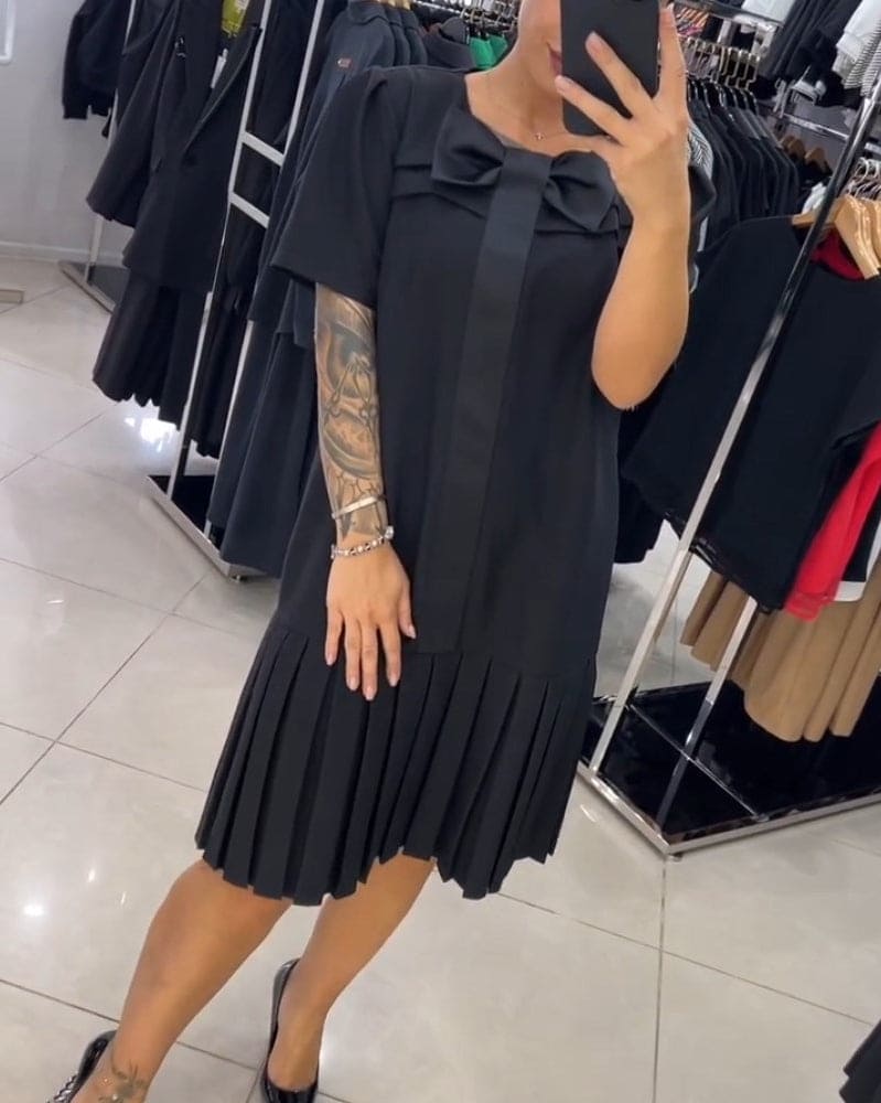 Polished Dress with an Effortless Classic Look