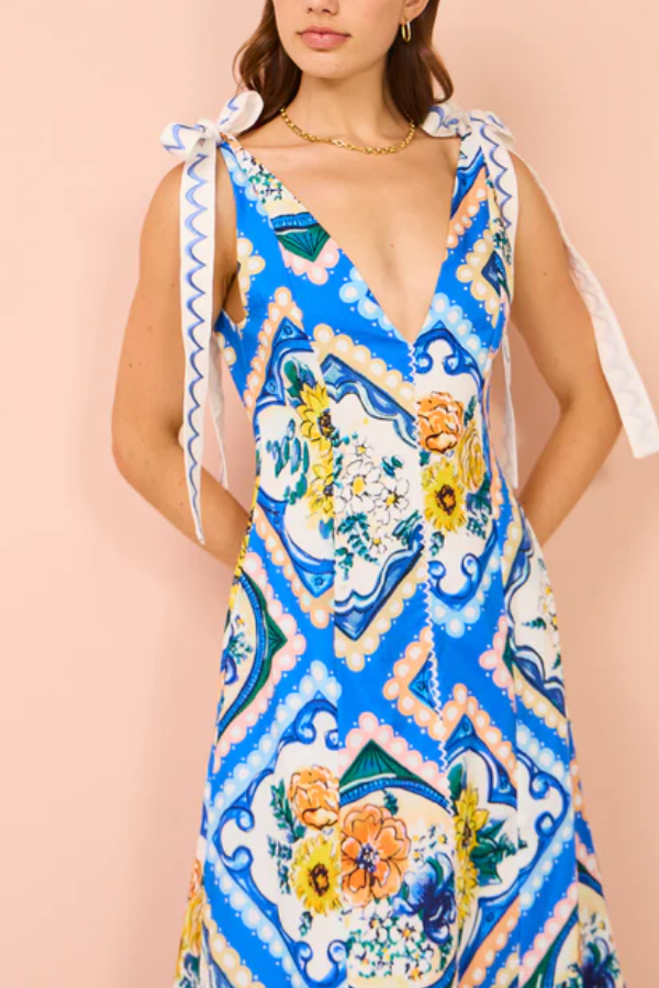 A Vintage Style Dress with Delicate Timeless Details