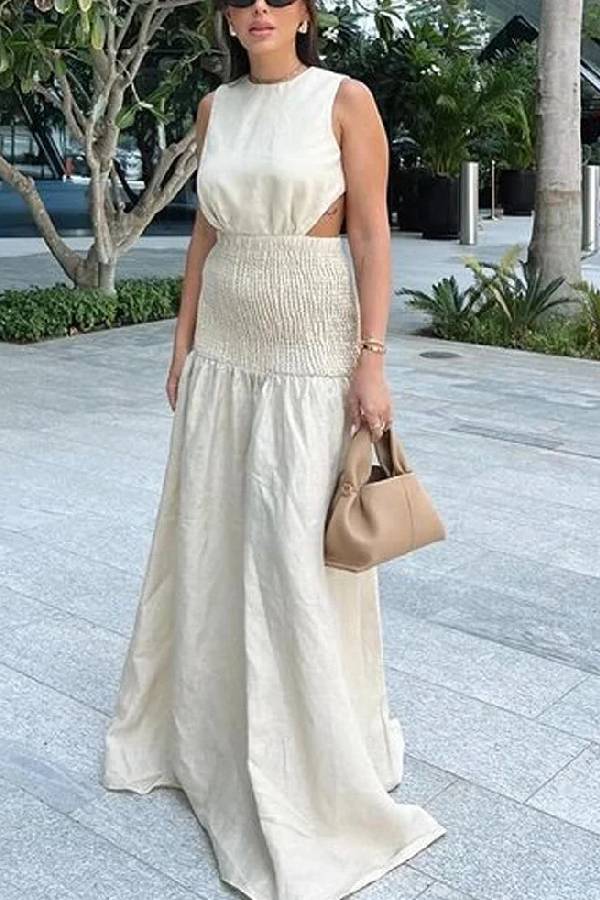 Well Tailored Dress with a Graceful Silhouette