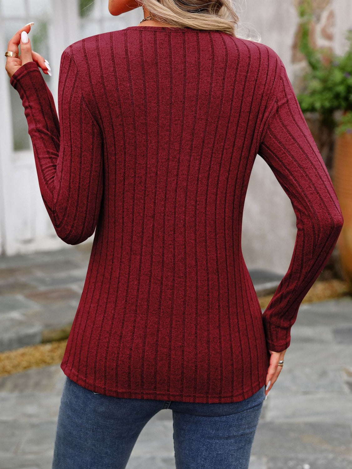 Effortlessly Elegant T-Shirt with a Timeless Design