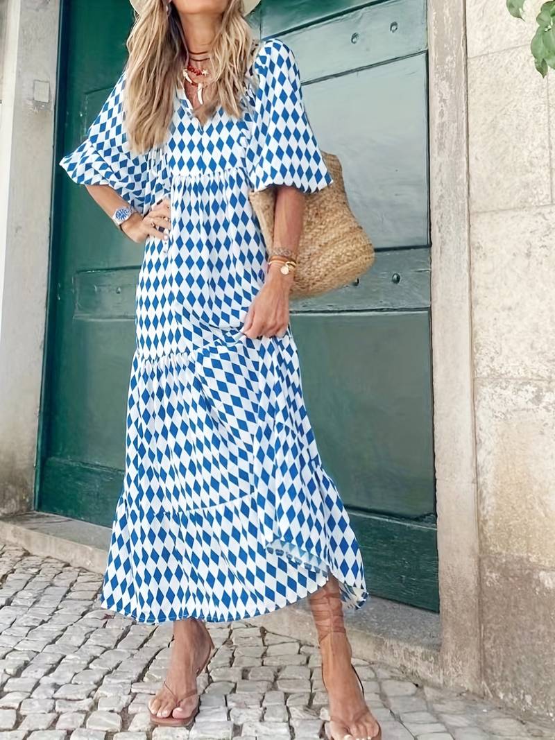 Gracefully Styled Dress for Any Occasion