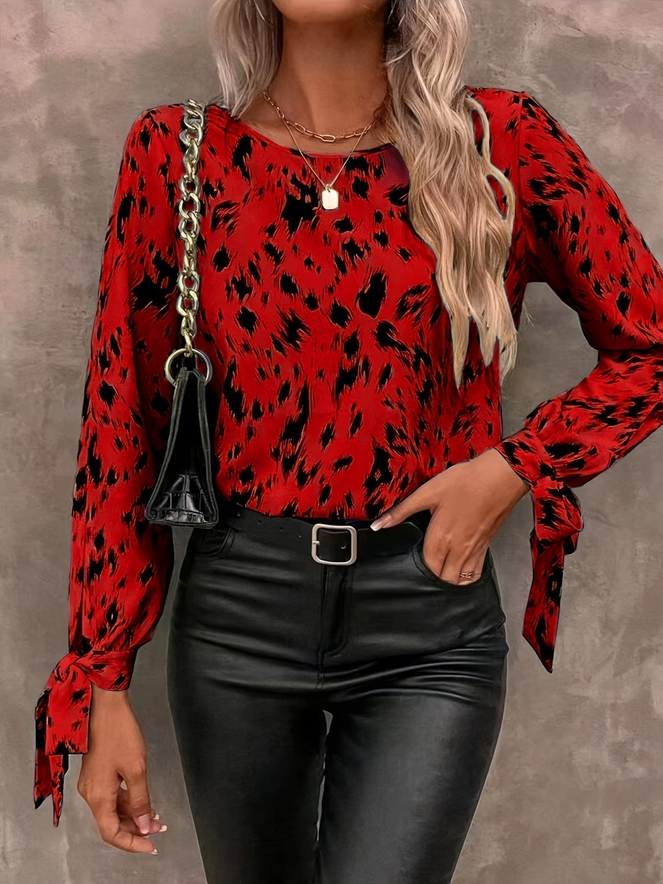 Classic Vintage & Enduringly Stylish Blouse