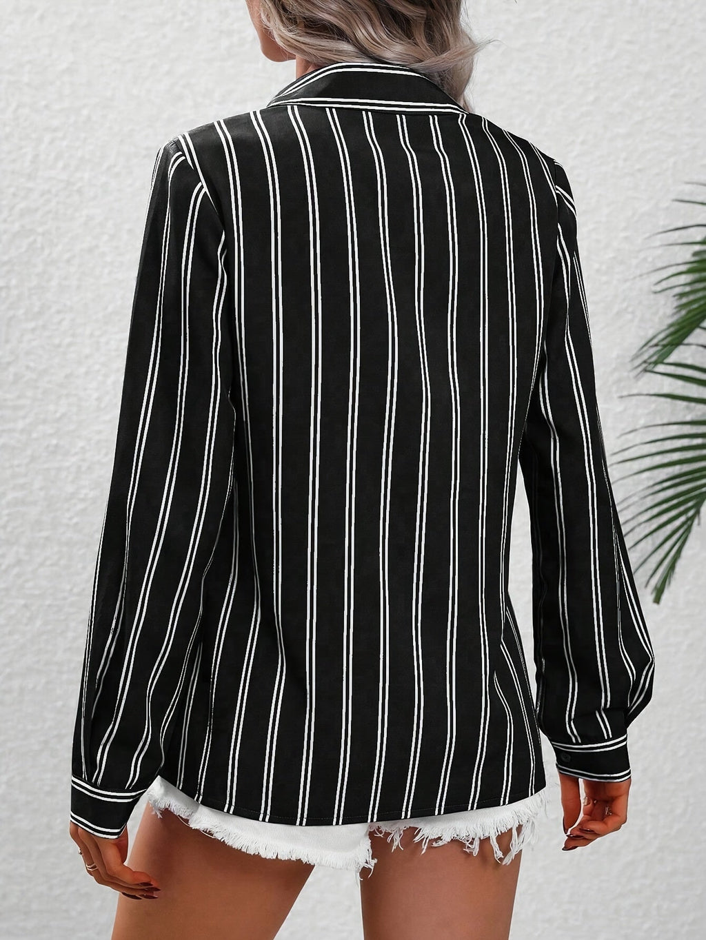 Polished Blouse with an Effortless Classic Look