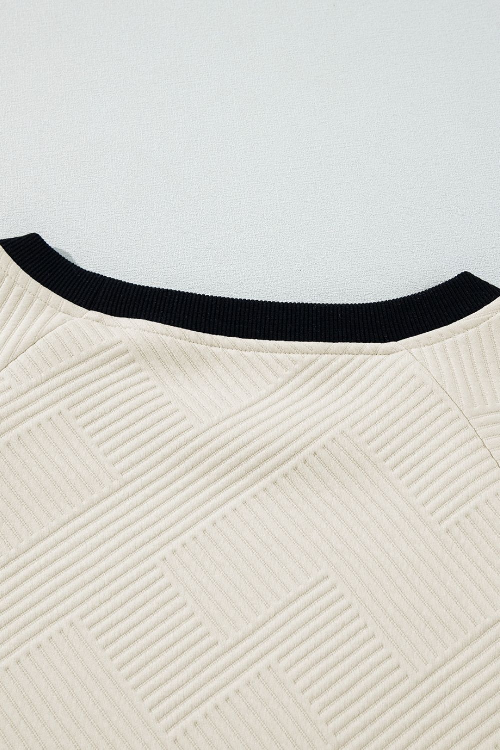 Well Tailored Shirt with a Graceful Silhouette