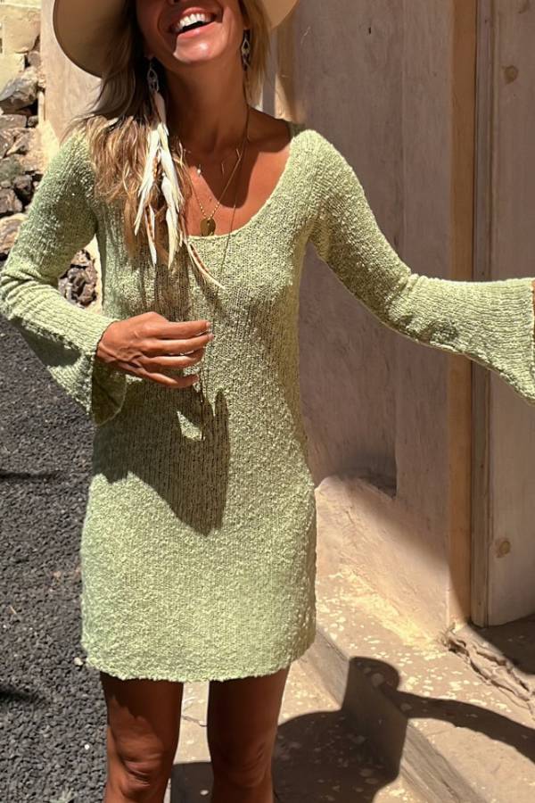 Effortlessly Elegant Dress with a Timeless Design