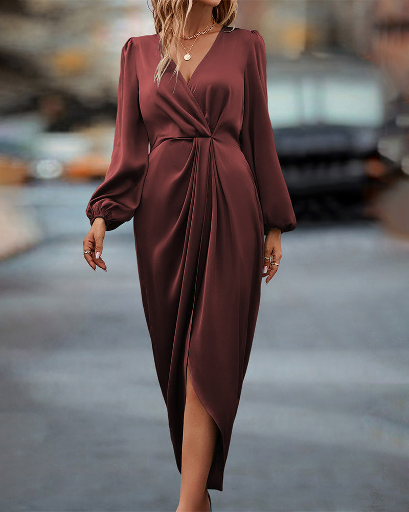 Classic Vintage & Enduringly Stylish Dress